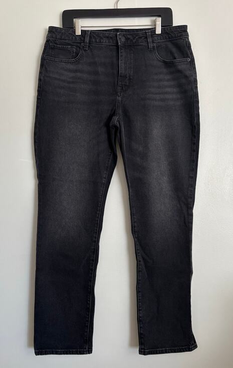 American Eagle Outfitters Denim - Black Magic American Eagle Mid Rise Stretch Skinny Jeans 14R